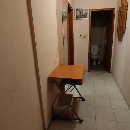 81cha Апартамент